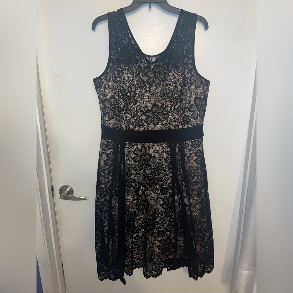Black lace dress